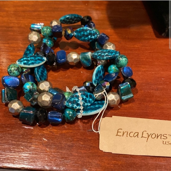 Erica Lyon NWT Glass and Shell 3 piece bracelet set - Picture 3 of 4